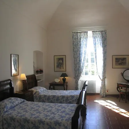 Sleeps 4 Pool Wifi T763648 Lejlighed Marconia